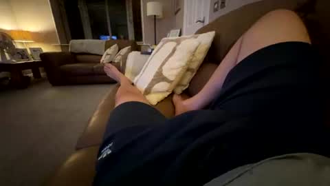 Snapshot of rich_uk56 chatting on 07-26-26, 10:27 UK Straight Guy online show from 07-26-26, 10:27