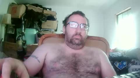 Snapshot of richard11268869 chatting on 05-16-26, 02:49 richard11268869 online show from 05-16-26, 02:49