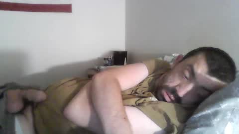 Snapshot of richard_hot27_ chatting on 04-11-26, 09:13 Richard online show from 04-11-26, 09:13