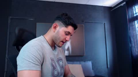 Ricardo online show from 05-12-26, 04:37