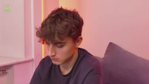 Snapshot of richard_steele_hot chatting on 11-03-25, 03:35 Richard online show from 11-03-25, 03:35