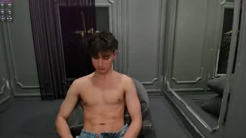 Snapshot of richard_steele_hot chatting on 12-03-25, 05:00 Richard online show from 12-03-25, 05:00