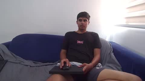 richardgbm online show from 04-18-26, 06:12