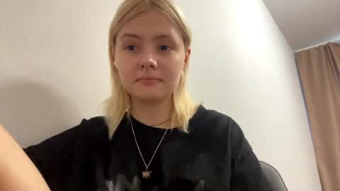 jenny online show from 07-25-26, 03:09