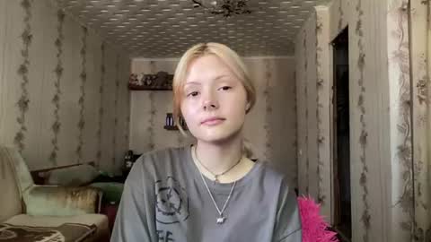 jenny online show from 08-02-26, 02:48