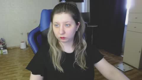 Emily online show from 10-17-25, 07:00