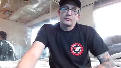 Snapshot of richi3richny chatting on 11-15-25, 07:21 Richie online show from 11-15-25, 07:21