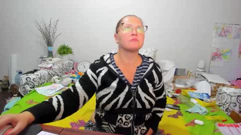 Snapshot of richlucky555 chatting on 11-09-25, 03:43 Anna - not anna - right Anna online show from 11-09-25, 03:43