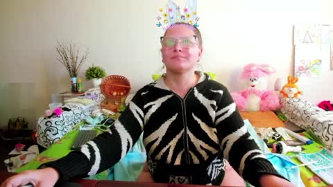 Anna - not anna - right Anna  online show from 04-05-26, 03:31