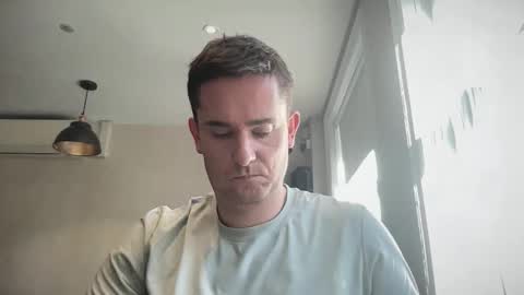 londongent online show from 11-08-25, 01:33