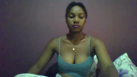 ricie001 online show from 03-26-26, 08:42