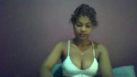 ricie001 online show from 04-12-26, 08:41