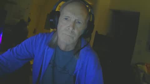 rickl56 online show from 11-17-25, 09:42