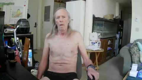 rickl56 online show from 04-16-26, 03:57