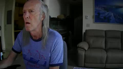 Snapshot of rickl56 chatting on 06-09-26, 12:00 rickl56 online show from 06-09-26, 12:00