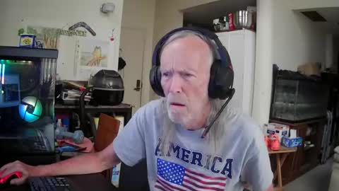 Snapshot of rickl56 chatting on 07-15-26, 07:41 rickl56 online show from 07-15-26, 07:41