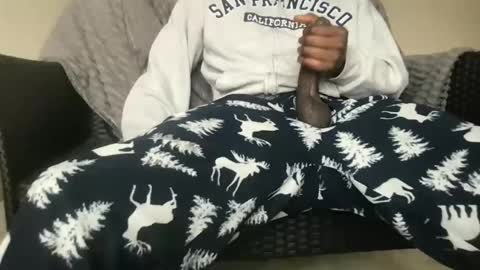 Snapshot of rickowens3 chatting on 02-18-25, 04:48 Trick online show from 02-18-25, 04:48