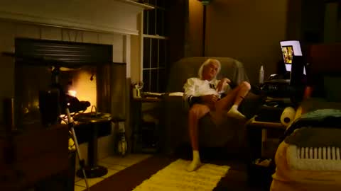 PINK HOLE TWINK online show from 10-30-25, 02:02