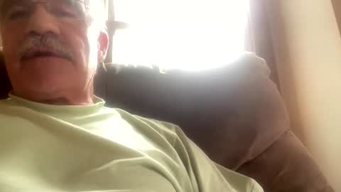 Snapshot of rickwant chatting on 05-24-26, 02:11 rickwant online show from 05-24-26, 02:11