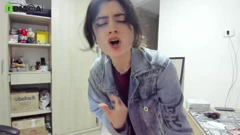 RickyDicot 13 online show from 09-17-25, 03:08