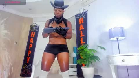 RicoBrowm online show from 10-28-25, 04:16