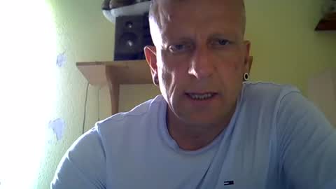 Snapshot of ricogumpi chatting on 06-24-26, 10:25 ricogumpi online show from 06-24-26, 10:25
