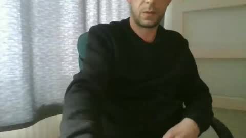 Snapshot of ricooo465 chatting on 03-24-26, 04:34 ricooo465 online show from 03-24-26, 04:34