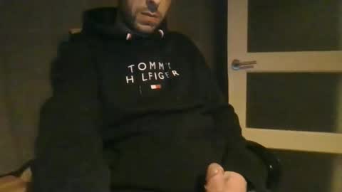 Snapshot of ricooo465 chatting on 04-03-26, 10:41 ricooo465 online show from 04-03-26, 10:41