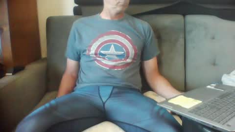 Snapshot of ridemehigh1 chatting on 10-21-25, 07:03 ridemehigh1 online show from 10-21-25, 07:03