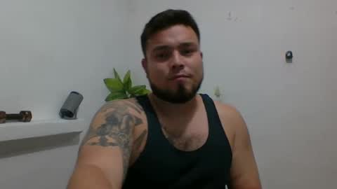 Snapshot of riderrc chatting on 10-26-25, 01:44 DIRYRC online show from 10-26-25, 01:44