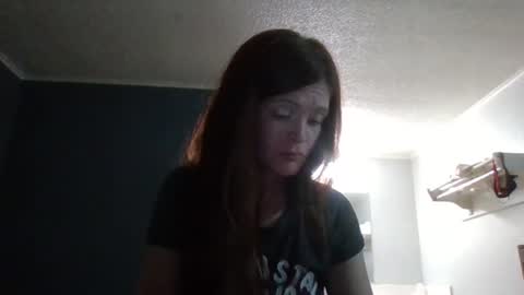 Snapshot of ridinghoodred chatting on 04-29-26, 05:22 ridinghoodred online show from 04-29-26, 05:22