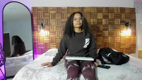 Sara online show from 02-24-25, 10:04