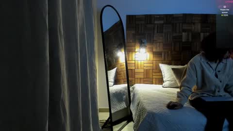 Sara online show from 11-15-25, 10:12