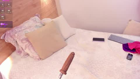 Sara online show from 03-09-26, 10:08