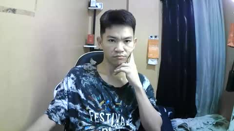 riiichie12 online show from 12-19-25, 07:21