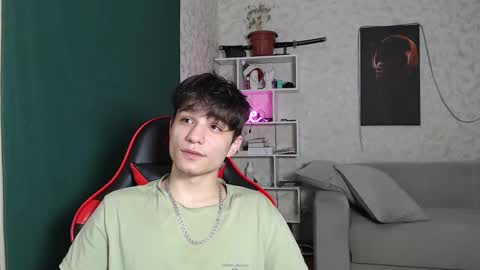 Rick online show from 03-09-25, 03:49