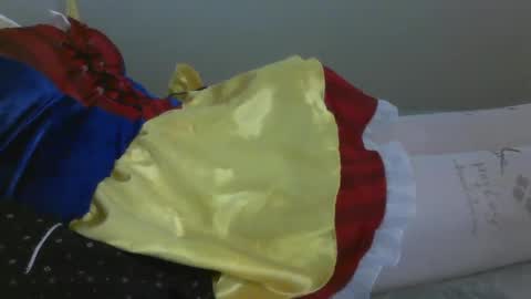 Snapshot of riley_belle98 chatting on 02-03-25, 05:14 riley_belle98 online show from 02-03-25, 05:14