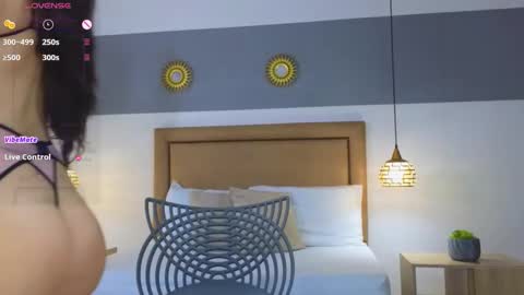 Riley Sierra online show from 01-09-25, 12:19