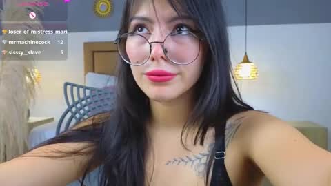 Riley Sierra online show from 01-27-25, 03:18