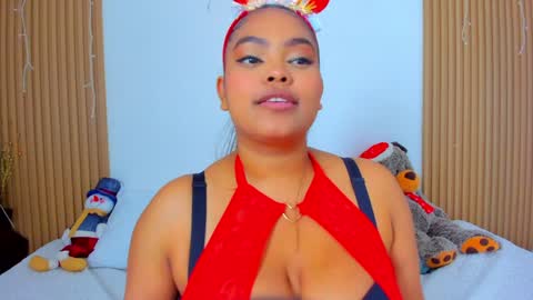 Snapshot of rileydolly chatting on 12-13-24, 10:30 RileyDolly online show from 12-13-24, 10:30