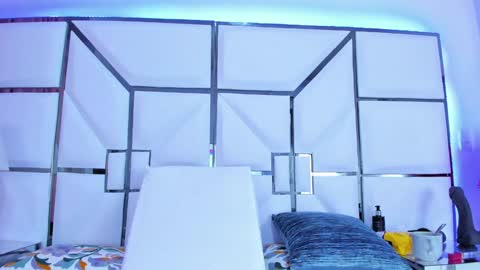 Snapshot of rileysweett chatting on 02-06-25, 02:37 Riley online show from 02-06-25, 02:37