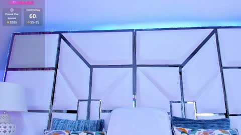 Snapshot of rileysweett chatting on 02-10-25, 11:36 Riley online show from 02-10-25, 11:36