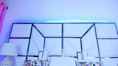 Snapshot of rileysweett chatting on 03-12-25, 11:31 Riley online show from 03-12-25, 11:31