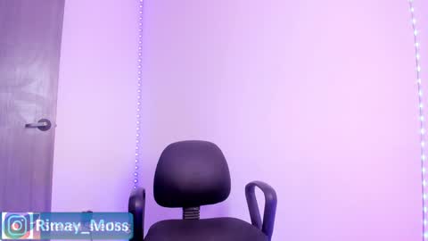 Snapshot of rimay_moss2017 chatting on 02-01-25, 04:22 Master Rimay Moss online show from 02-01-25, 04:22