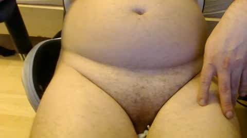 Snapshot of rimzger1 chatting on 03-08-26, 02:04 rimzger1 online show from 03-08-26, 02:04