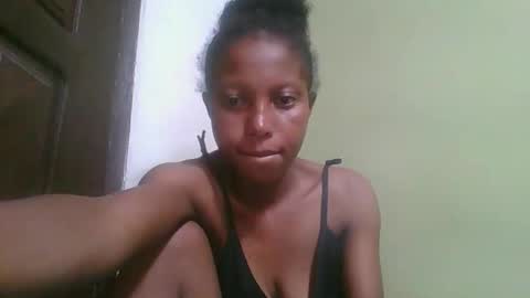 Snapshot of rinah654271 chatting on 02-02-26, 03:55 rinah654271 online show from 02-02-26, 03:55