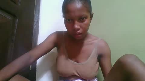 Snapshot of rinah654271 chatting on 02-09-26, 02:59 rinah654271 online show from 02-09-26, 02:59