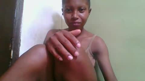 Snapshot of rinah654271 chatting on 02-14-26, 04:53 rinah654271 online show from 02-14-26, 04:53