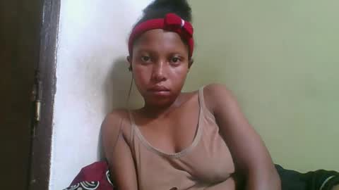 Snapshot of rinah654271 chatting on 03-07-26, 04:26 rinah654271 online show from 03-07-26, 04:26