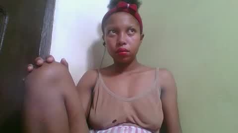 Snapshot of rinah654271 chatting on 03-16-26, 03:56 rinah654271 online show from 03-16-26, 03:56